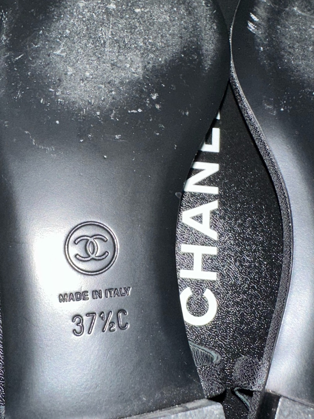 CHANEL Black Leather T-Strap Sandals with Gold/Pearl Flowers, Authentic - Picture 7 of 7